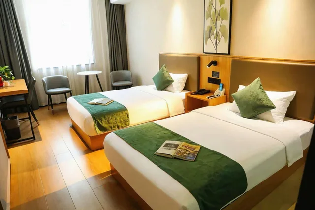 غرفة بزنس بسرير كينج وسرير كوين، GreenTree Inn Hefei Fanhua Avenue Juece Building Business Hotel 1/3