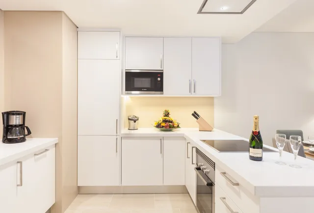 1 Bedroom, Garden Suite, Garden Access، Pine Cliffs Gardens 8/10