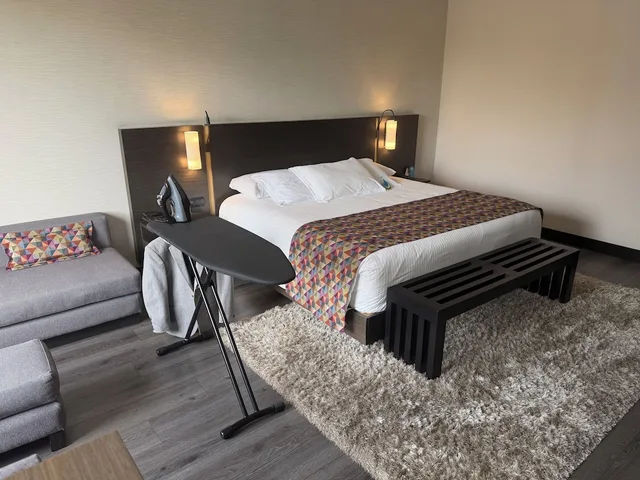 غرفة بريميوم بسرير كينج، Cite Hotel 4/10