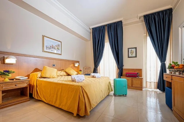 غرفة ثلاثية، Hotel Sabbie d Oro 1/10