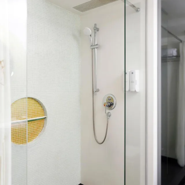 Deluxe, Double or Twin Bed, with Extra Bed, The Luxe Manor Hotel 8/8