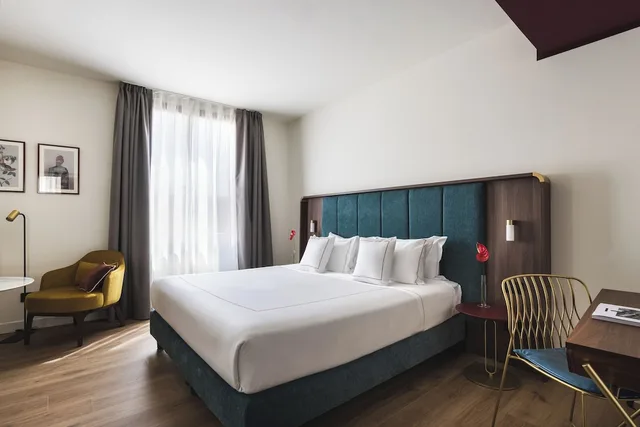 غرفة جونيور بسرير مزدوج، Ferrara Hotel 2/4