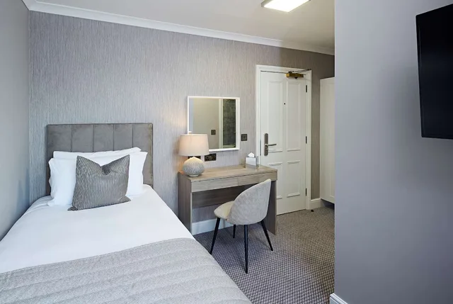 غرفة كلاسيكية مفردة، The Riverside, WorldHotels Distinctive 11/12