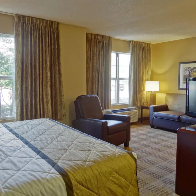 Deluxe, Studio, King Bed, Extended Stay America - Columbia - Northwest Harbison 3/10