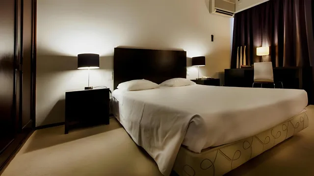 غرفة بسرير مزدوج بإطلالة على البحر، Carcavelos Beach Hotel 2/2