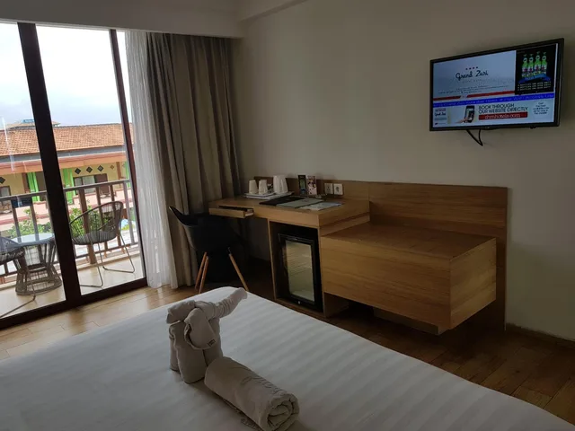 غرفة كبيرة بسريرين منفصلين، Grand Zuri Kuta Bali 4/8