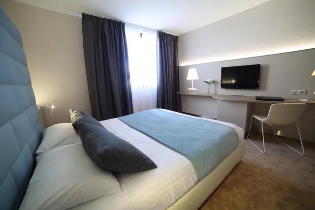 غرفة بريميوم، Hotel Plaza Site Du Futuroscope 2/2