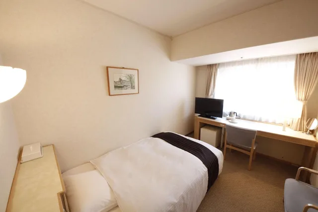 Semi Room, Standard, Semi Double Bed، Hiroshima Garden Palace 2/3