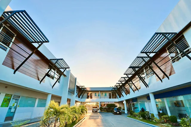 غرفة تُحدَّد حسب التوفر، Holiday Suites Hotel Amp Resort 1/1