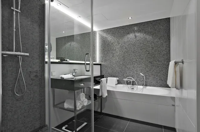 جناح، Crowne Plaza Amsterdam South Hotel 2/2