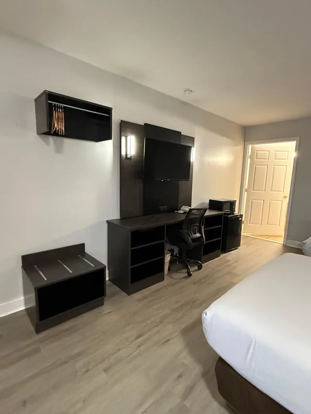 غرفة رباعية لذوي الإعاقة، Motel6 Culpeper, VA 8/10