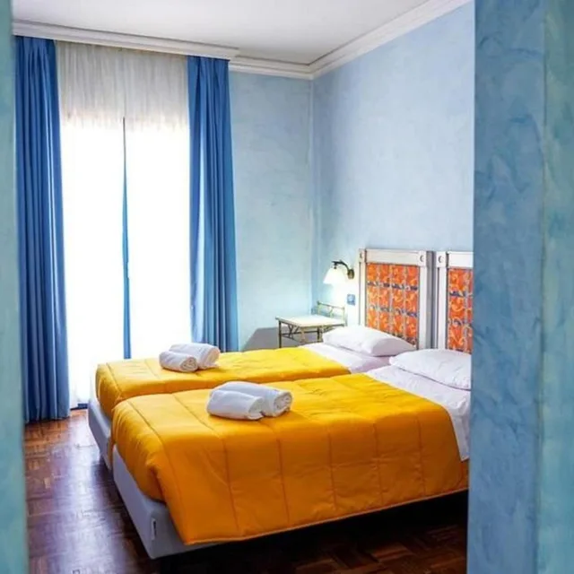 غرفة بسرير مزدوج أو سريرين منفصلين، Hotel Nautico Pozzallo 3/10