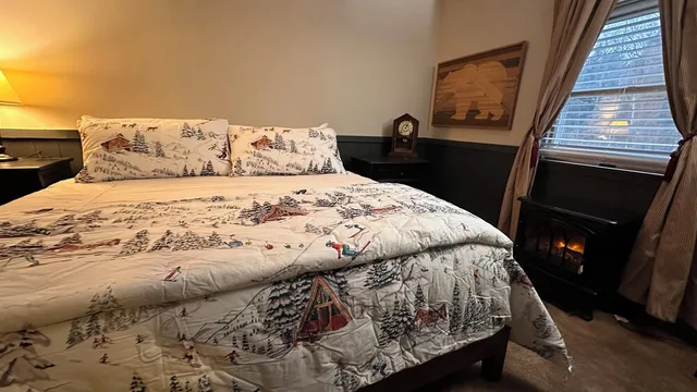 جناح حصري بسرير كينج وسرير كوين بإطلالة على النهر بشرفة مع أريكة، Phineas Swann Bed Breakfast 5/10