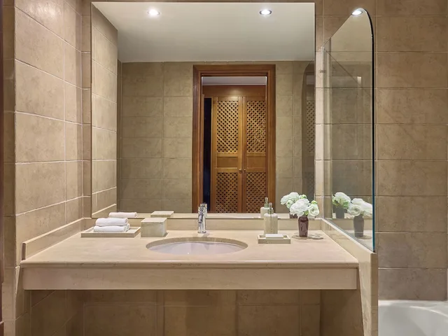 Egnatia, Guest Room, Superior, Twin Beds, Balcony، Grecotel Egnatia 2/2