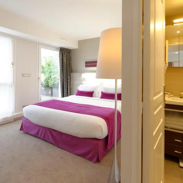3 Bedrooms, Duplex, Penthouse, Apartment، Residence Alma Marceau 3/6
