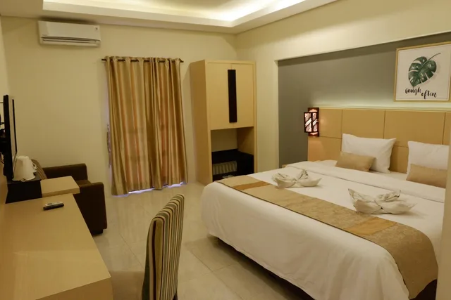 Deluxe, Ataya Hotel 1/1