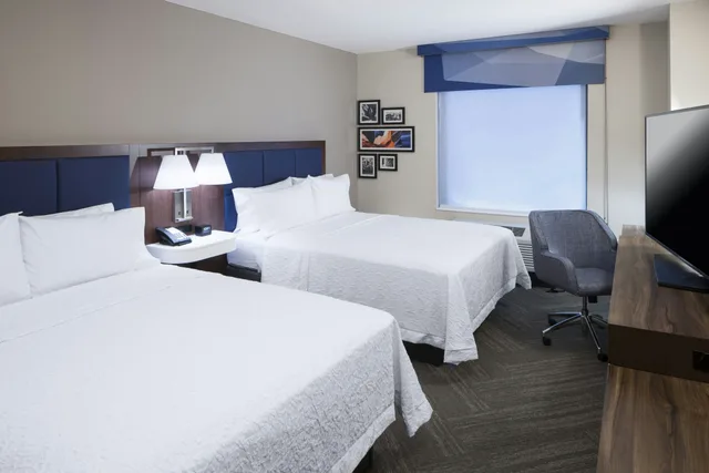 غرفة بسريرين كوين، Hampton Inn Suites Phoenix Downtown 1/2