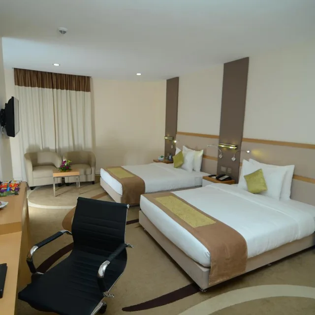 غرفة سوبيريور بسرير كينج بإطلالة على المدينة، PrideInn Azure Hotel Nairobi Westlands 8/10