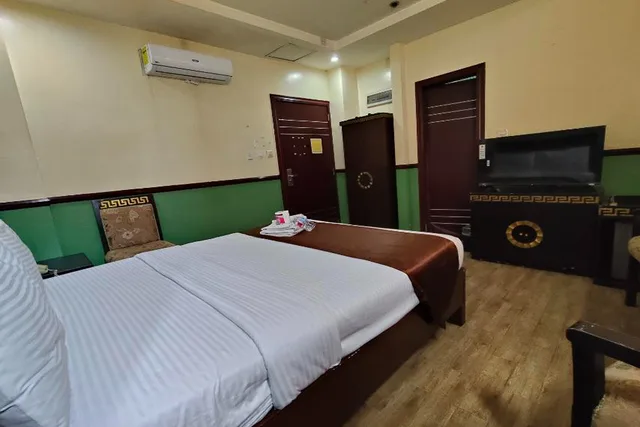 غرفة قياسية بسرير مزدوج، OYO 838 Manila Crown Palace Hotel 3/6