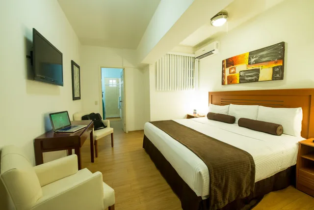 لوفت بسرير كينج، European Life Style Executive Suites Gallery 3/7