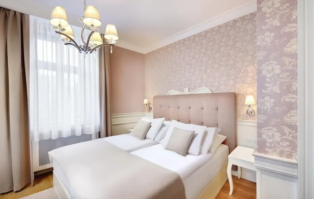 غرفة قياسية بسرير مزدوج، Hotel Lomnica 7/10