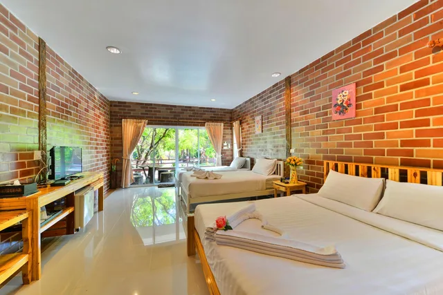 Deluxe, Cottage, Theerama Cottage Resort 1/3