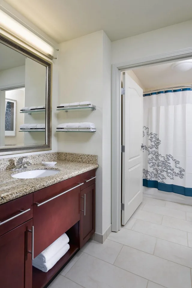 استوديو بسرير كينج، Residence Inn Bismarck North 4/4