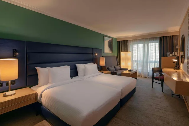 غرفة تنفيذية، Radisson Blu Heliopolis 5/10
