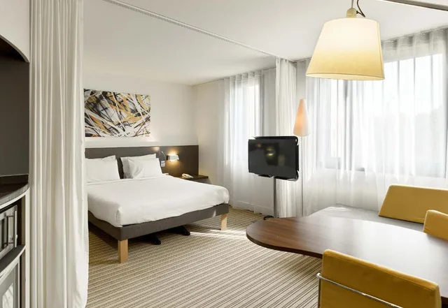 غرفة مفردة بسرير مزدوج، B&B HOTEL Paris Grand Roissy CDG Aeroport 1/1
