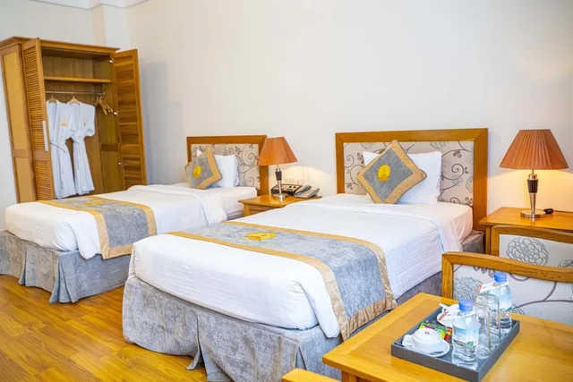 غرفة ديلوكس بسريرين منفصلين، Hoang Son Peace Hotel 1/10