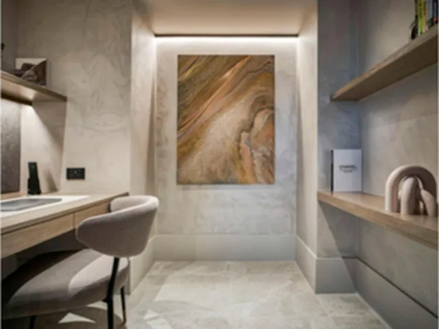 William, Sky, Villa, King Bed, Lounge Access, Top Floor، Pullman East Melbourne 9/9