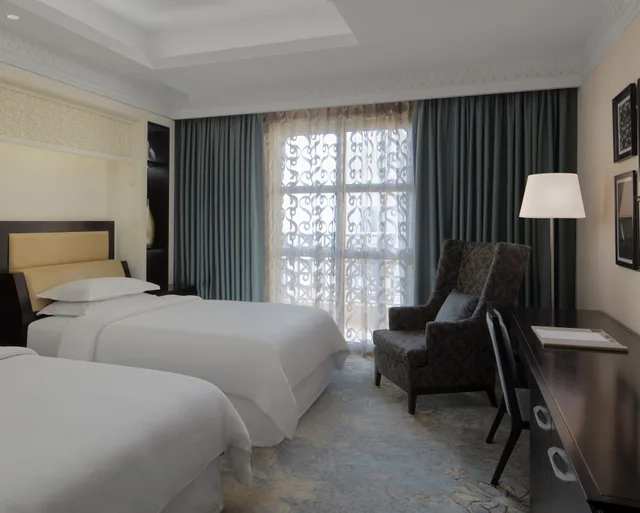 Deluxe, 2 Double Beds, Sheraton Sharjah Beach Resort Spa 5/10