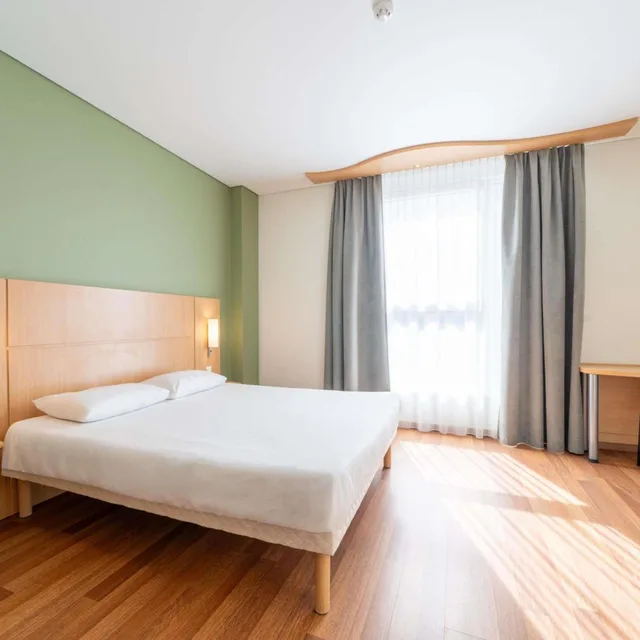 غرفة قياسية بسرير مزدوج، Ibis Kaunas Centre 1/10