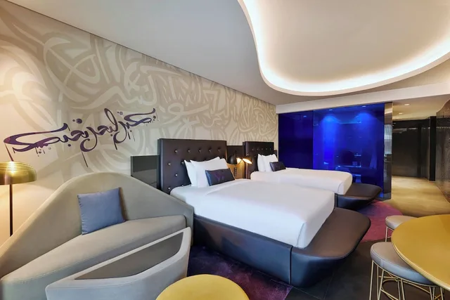 Connecting, Palm, Family, 1 King and 2 Double Beds, Jumeirah View، W Dubai – The Palm 4/6