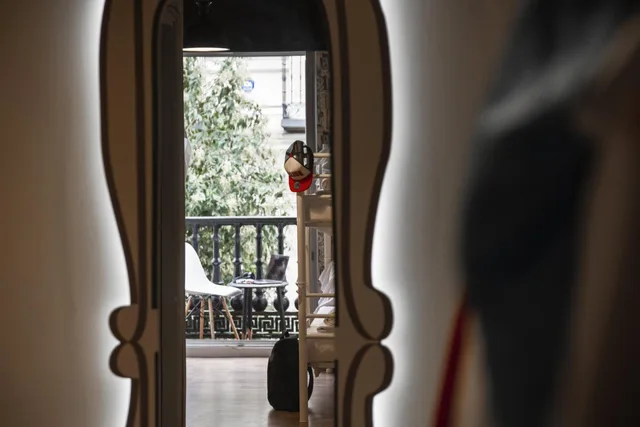 سكن مشترك بستة أسرّة للنساء بحمام خاص، room00 Chueca Hostel 8/8