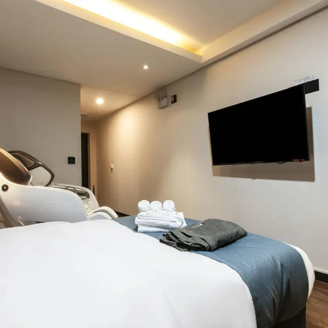 غرفة بزنس بسرير مزدوج، Suwon Dono1796 Hotel 6/9