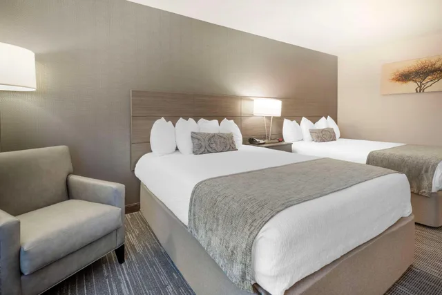 Room, Quadruple, Queen Bed, Accessible, Best Western Plus City Center 4/7
