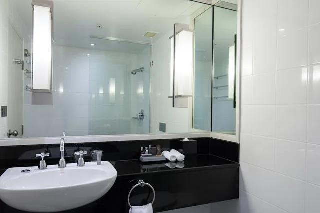 غرفة بريميوم بسرير كينج بإطلالة على المدينة، Sydney Harbour Marriott 5/7