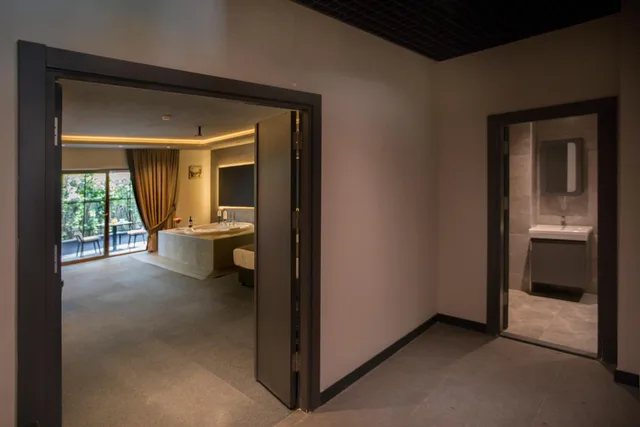جناح بسرير كوين بشرفة بجاكوزي، Cityloft 24 Suites 6/7