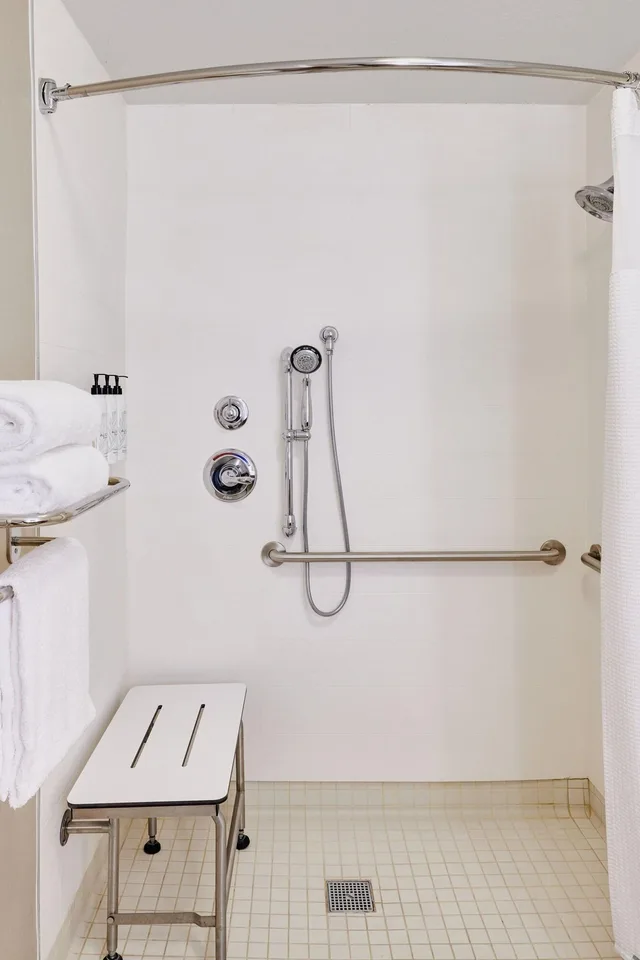استوديو بسرير كينج لذوي الإعاقة، Springhill Suites Phoenix Tempe Airport 5/7