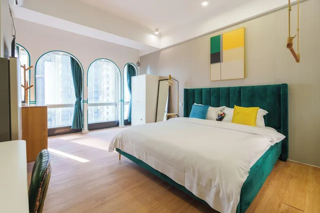 غرفة قياسية بسرير كوين، Sunny Private Apt Of Grand Continental 9/10