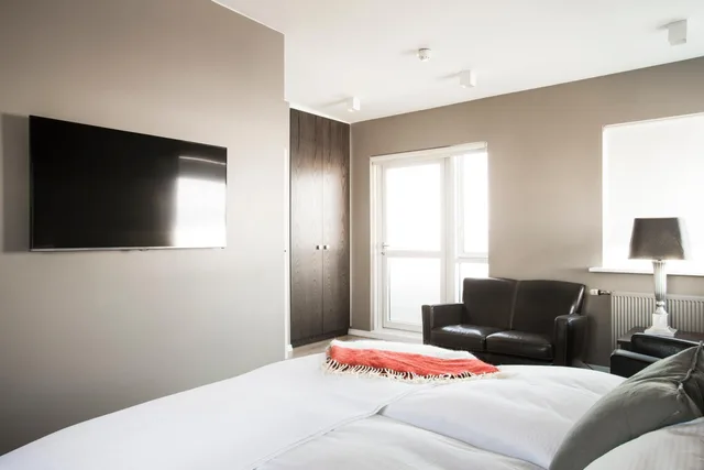جناح جونيور بشرفة بإطلالة، Hotel Odinsve 2/10