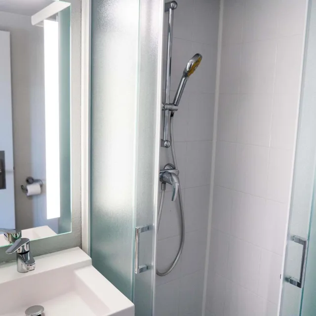 غرفة قياسية بسريرين منفصلين، Ibis Budget Aix En Provence 2/2