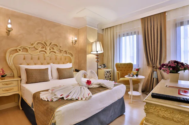 جناح عائلي بإطلالة على المدينة بغرفتي نوم، EDIBE SULTAN HOTEL 3/11