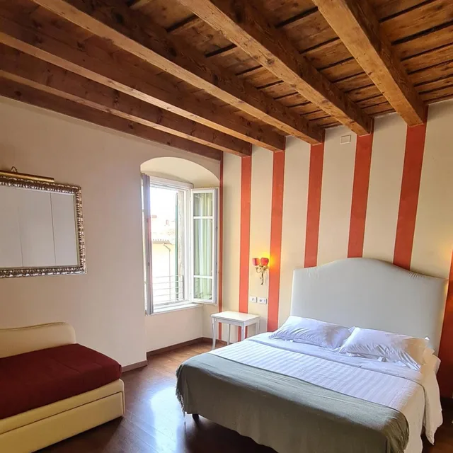 غرفة عائلية بشرفة، Hotel Piazza Vecchia 3/7