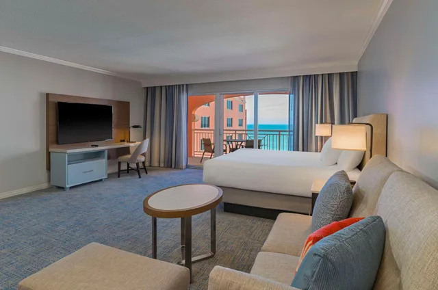 غرفة ديلوكس بسرير كينج بإطلالة جزئية على البحر، Hyatt Regency Clearwater Beach Resort And Spa 2/7