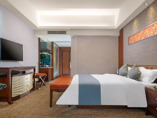 Preferred, Comfort, King Bed، The Clipper Hotel 1/1