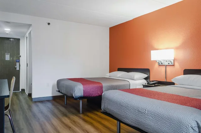 غرفة رباعية، Motel6 Brockton, MA 4/7