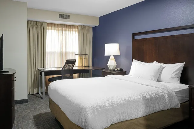 جناح بسرير مزدوج بغرفة نوم واحدة، Residence Inn Boston Foxborough 1/3