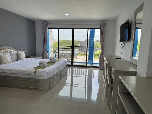 غرفة سوبيريور بسرير مزدوج، Blue Garden Resort Pattaya 1/10